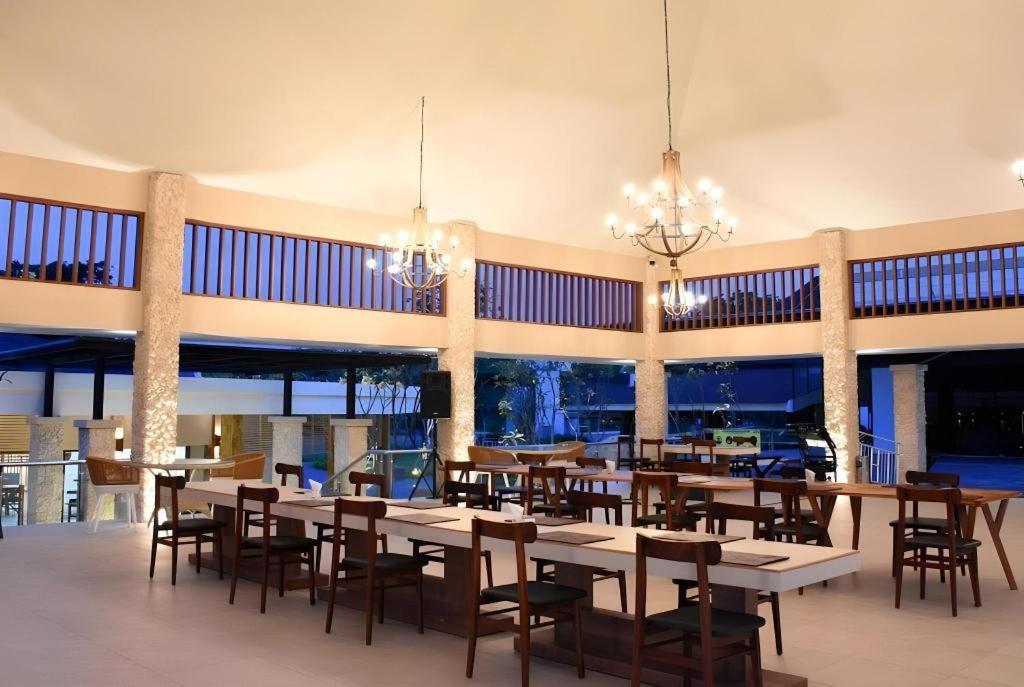 Hotel Putri Duyung Ancol Yakarta Exterior foto