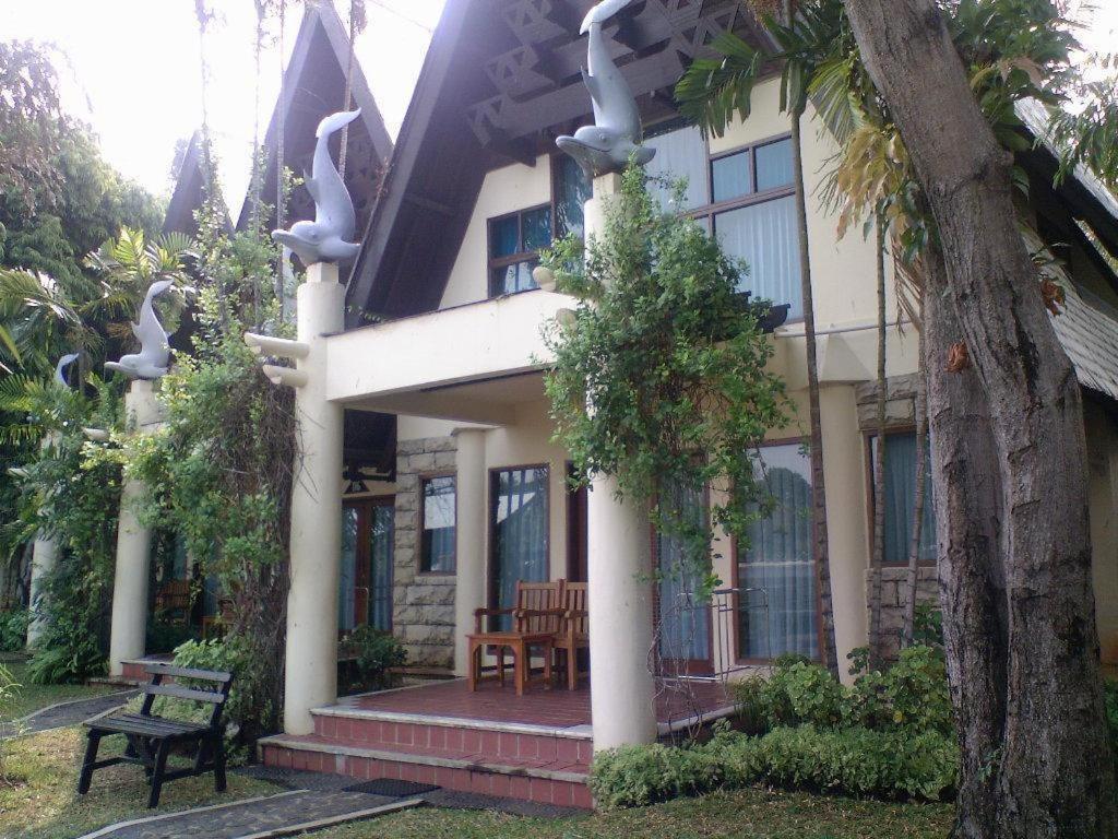 Hotel Putri Duyung Ancol Yakarta Exterior foto